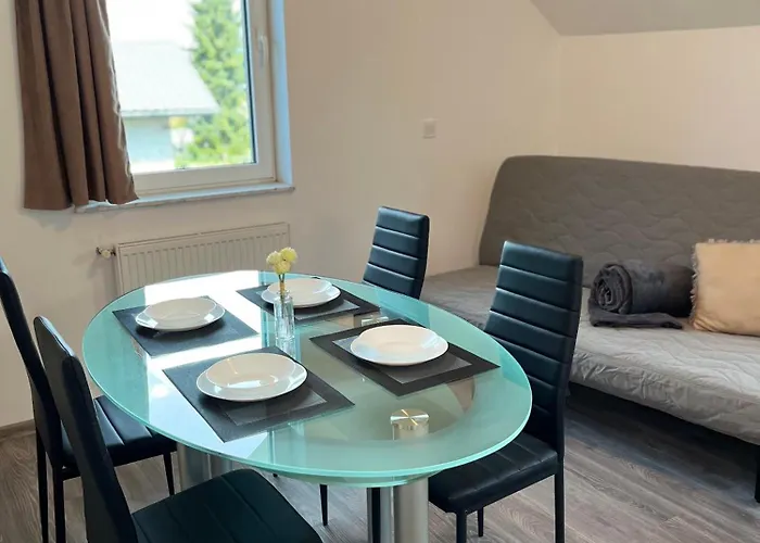 Linden Tree * קמניק