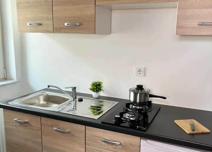 Linden Tree * Kamnik